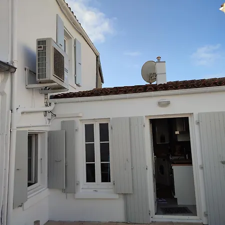 Semesterbostad Maison De Ile D'oleron 4 Pers A St Denis Proche